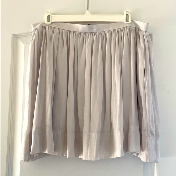 Banana Republic mini skirt - Picture 3 of 5